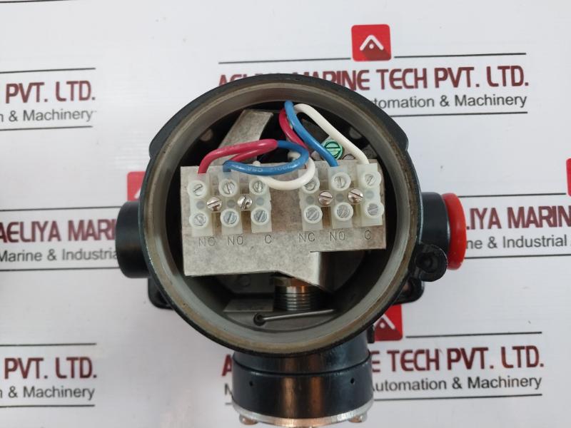 Ashcroft T761T05030-xfs Temperature Switch, 75-205°F, 15A 238A380-01