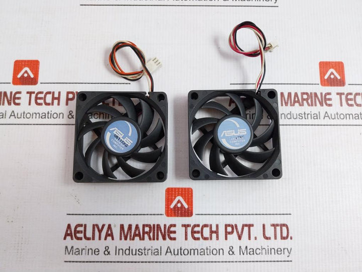 Asus De07015R12U
