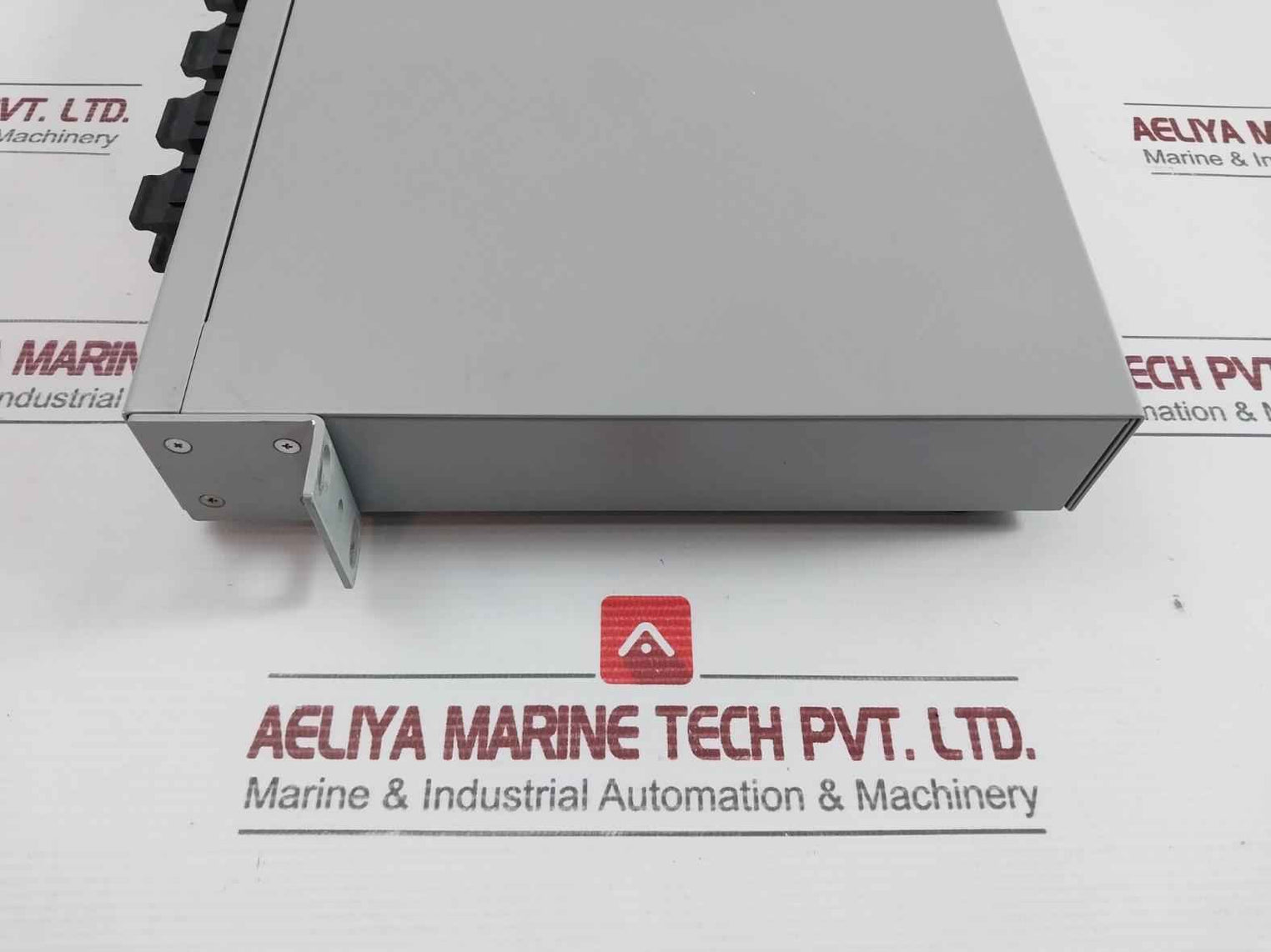 At-8516F/Sc 50/60Hz Ethernet Switch Power - 100-240Vac Allied Telesyn