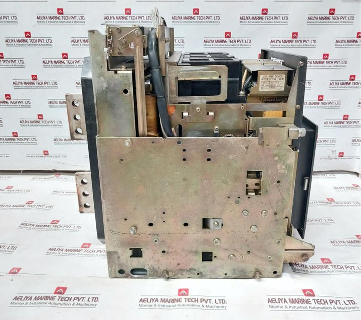 At 25 Terasaki Air Circuit Breaker 50/60Hz 690Vac