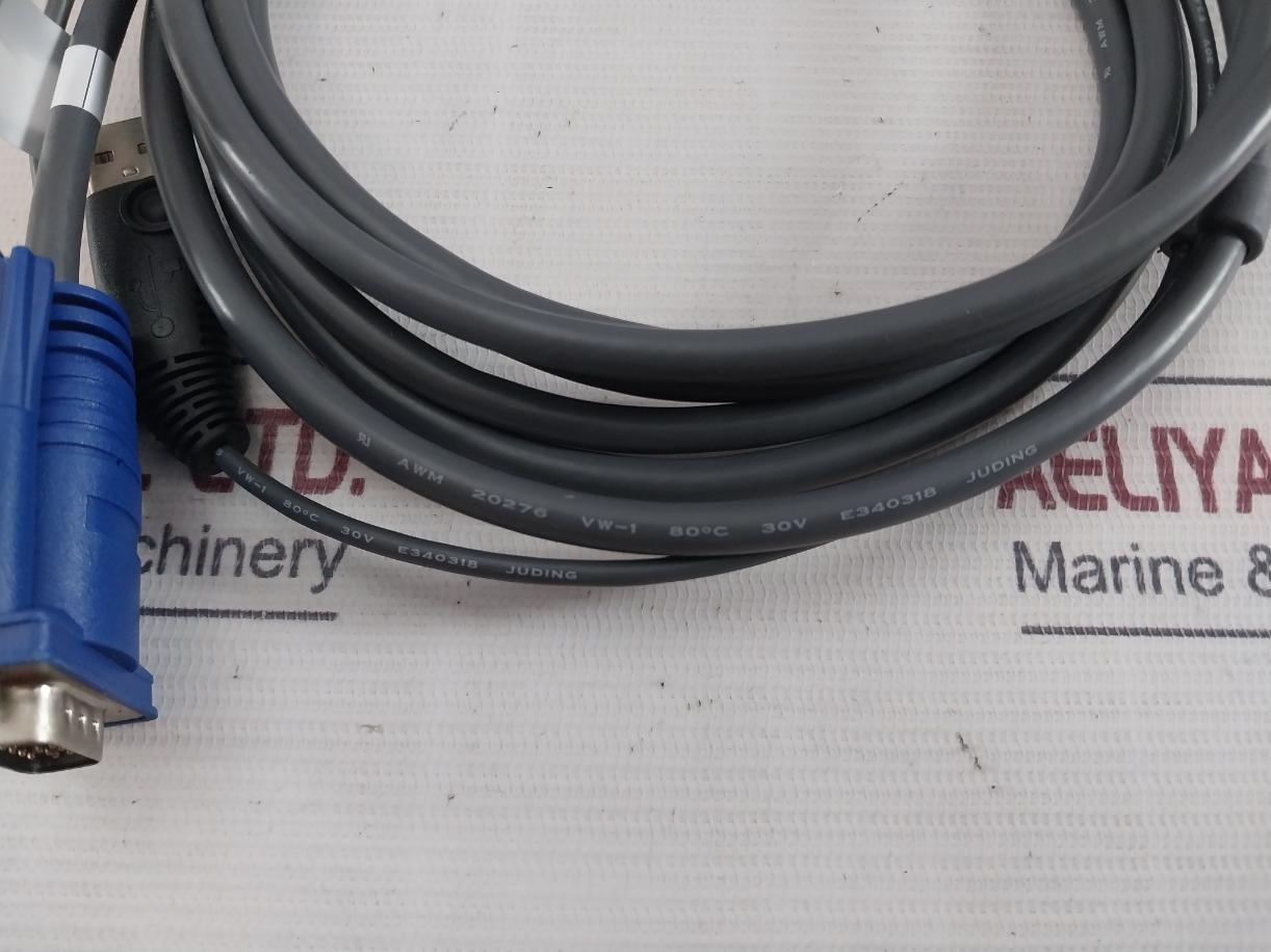 Aten Ce100L Mini Usb Kvm Extender Set With Cable & Kvm Switch Ce100 2L-5203U