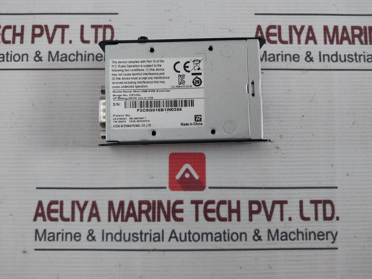 Aten Ce100L Mini Usb Kvm Extender Set With Cable & Kvm Switch Ce100 2L-5203U