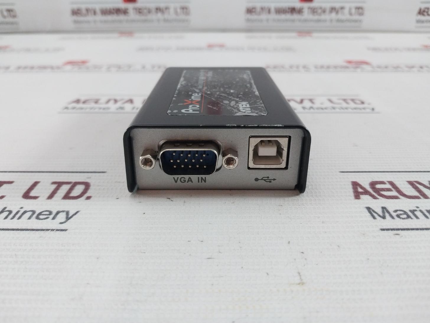 Aten Ce100L Mini Usb Kvm Extender Set With Cable & Kvm Switch Ce100 2L-5203U