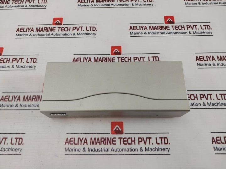 ATEN VS-94A Port Video Splitter