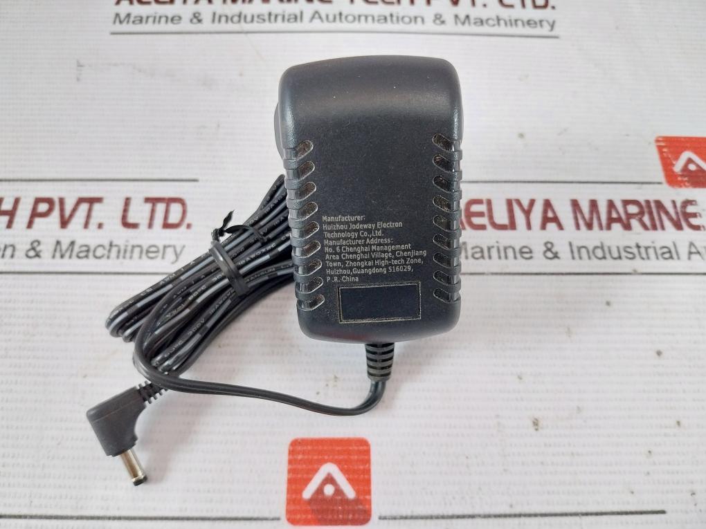 Aten Vs164 4-port Dvi Video Splitter Jod-s-053240Bs 100-240V,50/60Hz,0.5A 5.3V