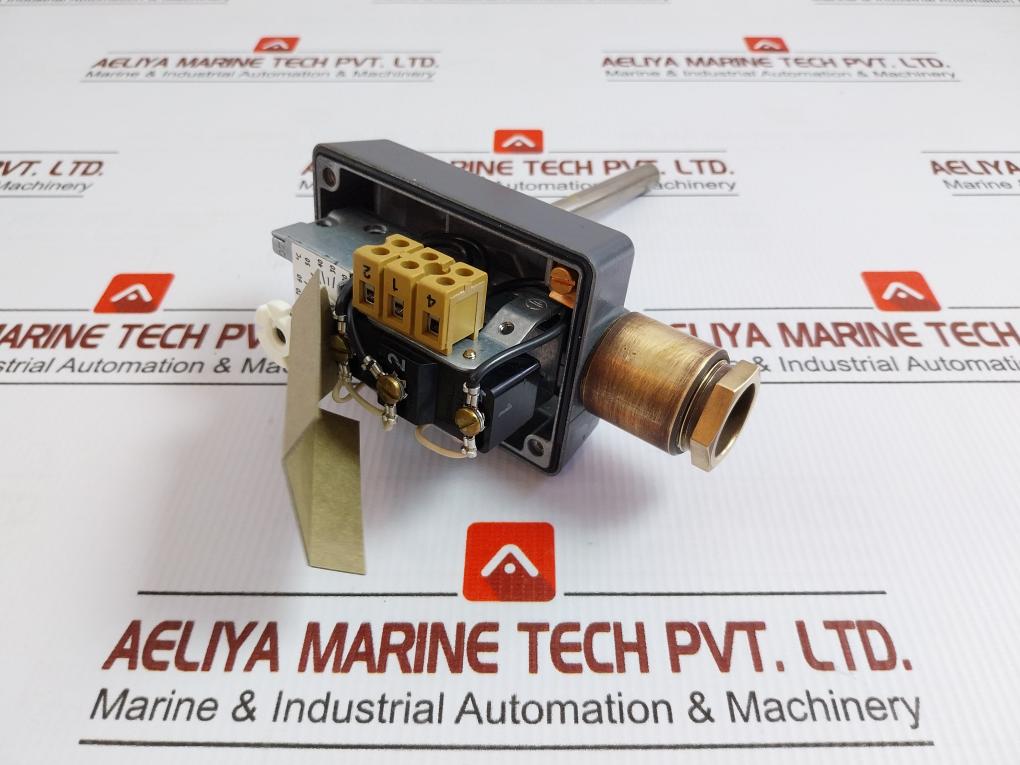 Aths-se-2 Surface Mounting Thermostat Jumo Ip54