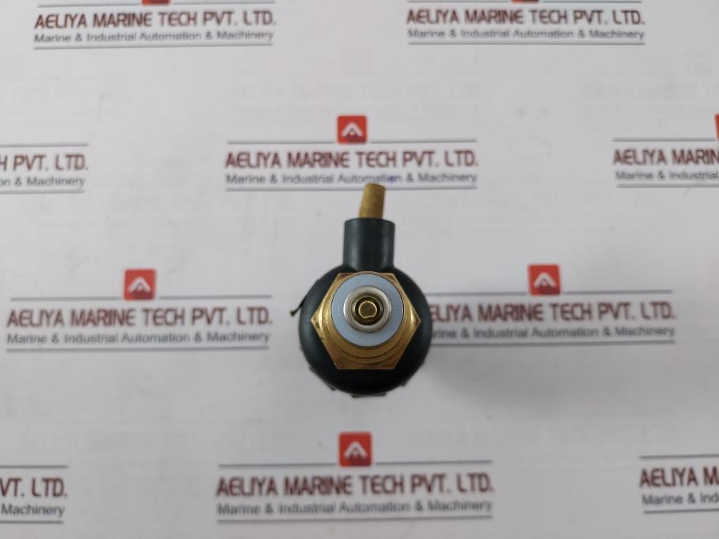 Atlas 2000 A 13,0 Ptfe Rg Pneumatic Angle Seat Valve Pilot 3.9-10 Bar