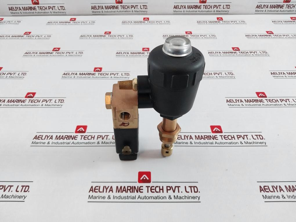 Atlas 2000 A 13,0 Ptfe Rg Pneumatic Angle Seat Valve With 0331 C 3,0 Nbr Ms