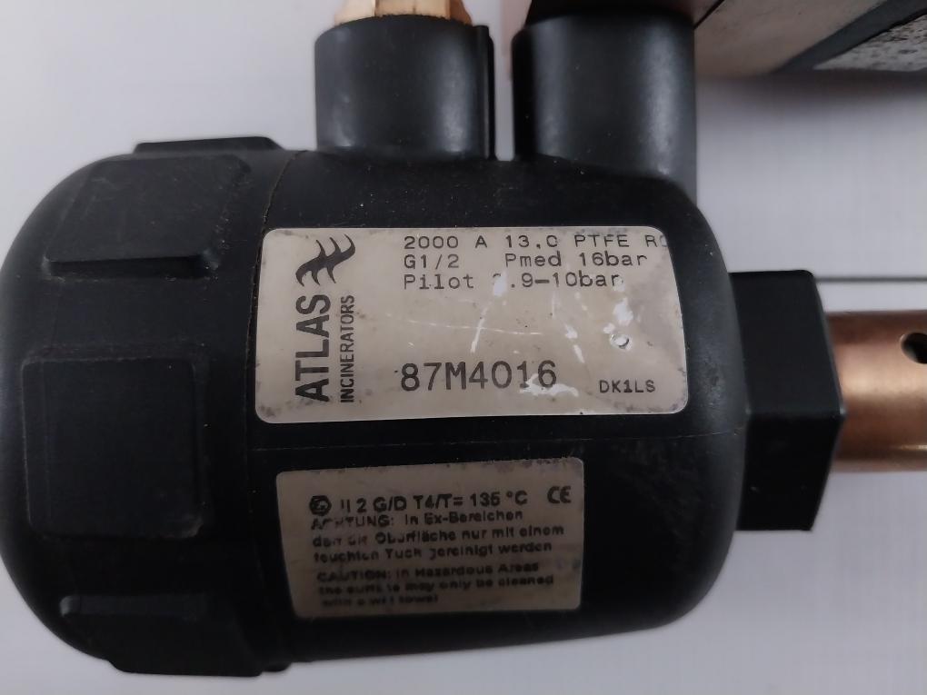 Atlas 2000 A 13,0 Ptfe Rg Pneumatic Angle Seat Valve With 0331 C 3,0 Nbr Ms