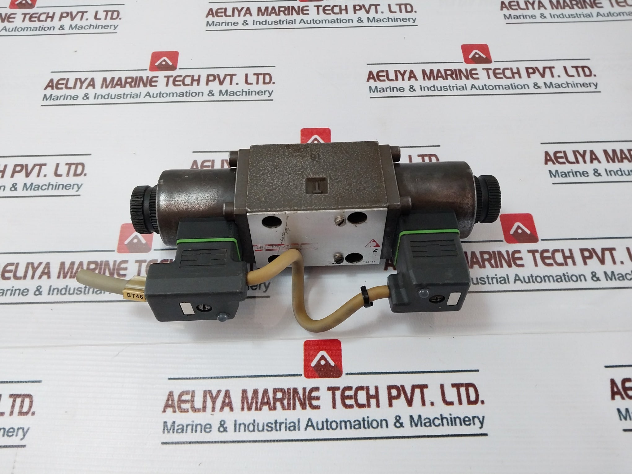 Atos Dhu-0751/2P 21 Hydraulic Valve Assembly With Murr Elektronik Sp-cour-24Dc/10 Coil