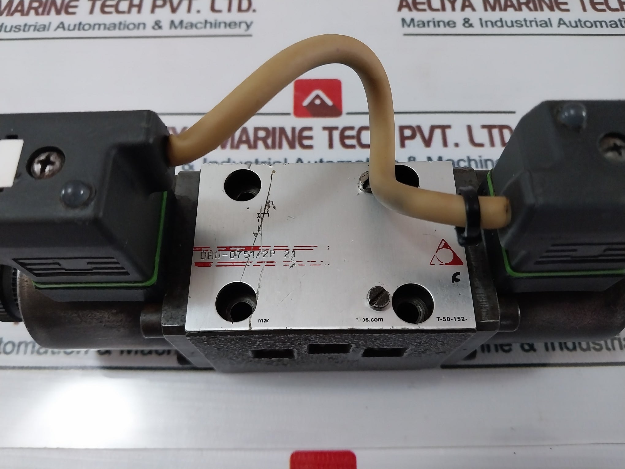 Atos Dhu-0751/2P 21 Hydraulic Valve Assembly With Murr Elektronik Sp-cour-24Dc/10 Coil