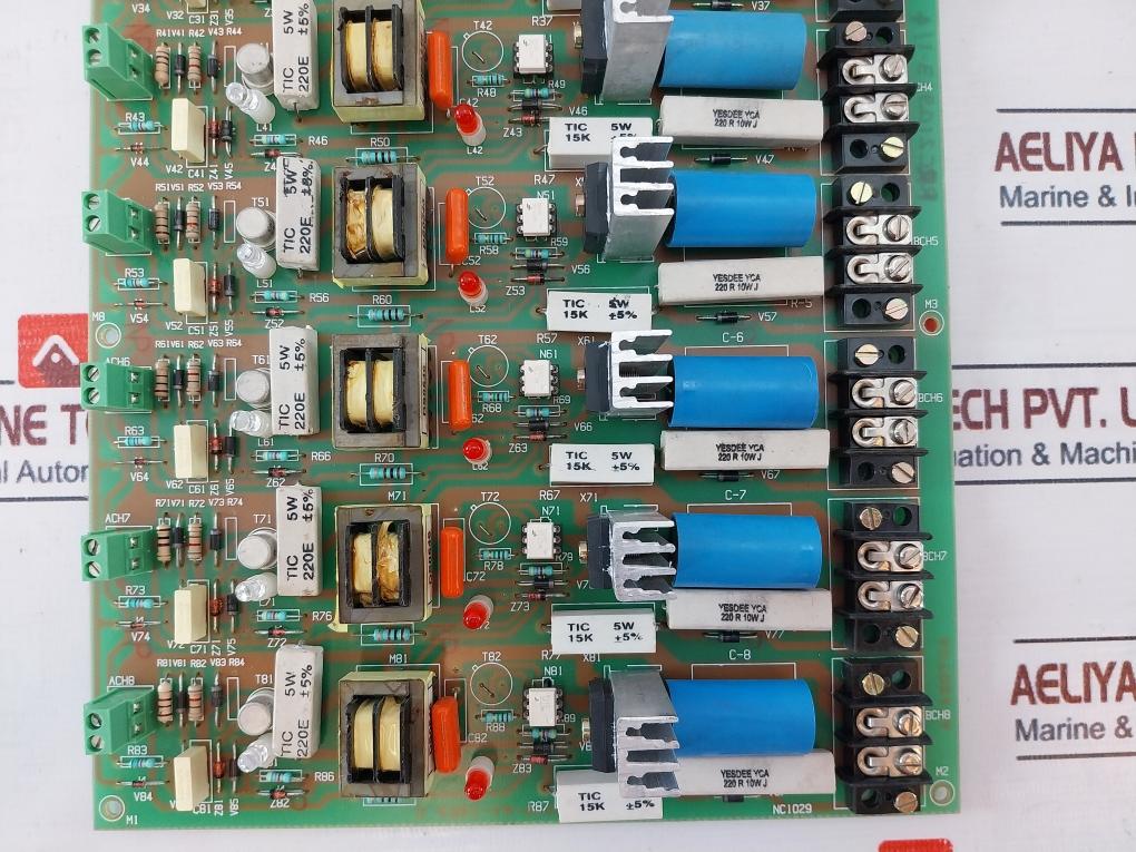 Autodata Ad200-pt-1 Printed Circuit Board Rev: C