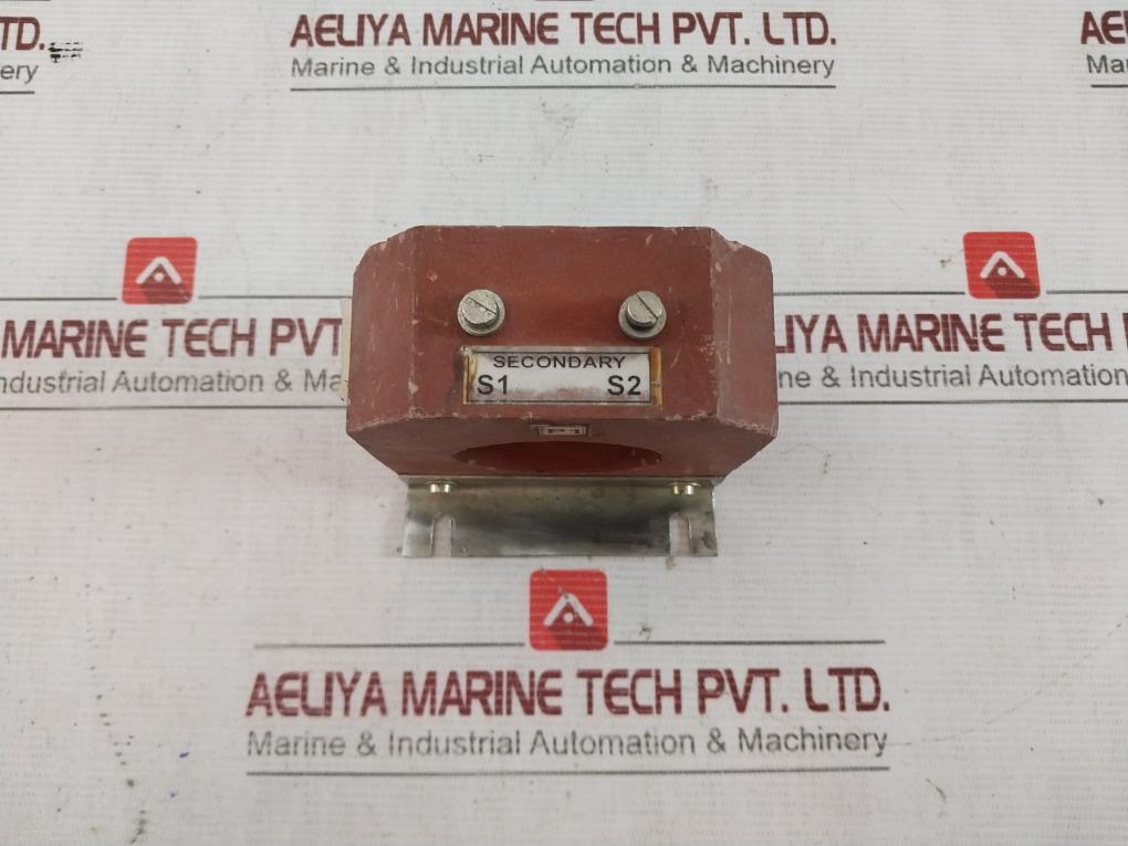 Automatic Electric 300/5A Current Transformer 2705/1992 50Hz