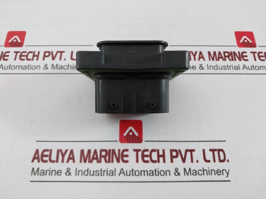 Automotive Housing For Male Terminal Srk02-flb-64A-001 Te Connectivity