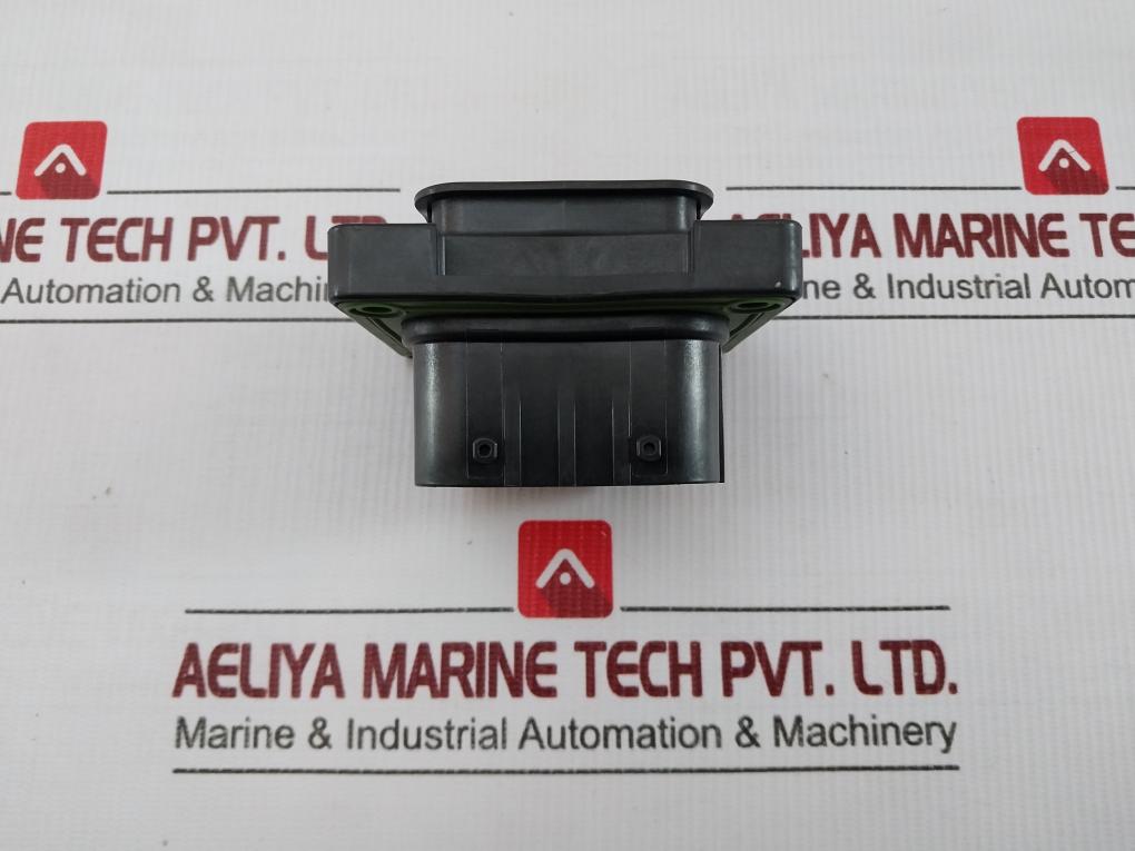 Automotive Housing Srk02-flb-64A-001 Te Connectivity