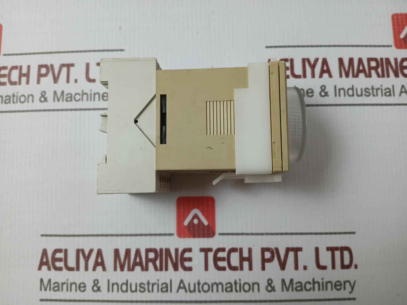 Autonics At11Dn Timer Relay 0-10 Min 100-240Vac/24–240Vdc