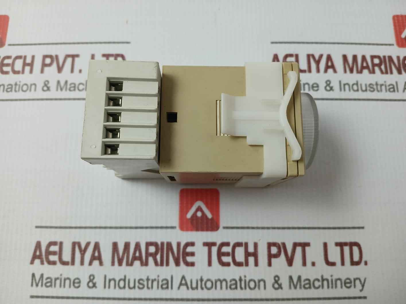 Autonics At11Dn Timer Relay 0-10 Min 100-240Vac/24–240Vdc