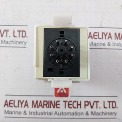 Autonics At8N Multi-function Analog Timer W/ Base 0-5 Sec 250Vac 100-240Vac