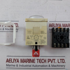 Autonics At8N Multi-function Analog Timer W/ Base 0-5 Sec 250Vac 100-240Vac