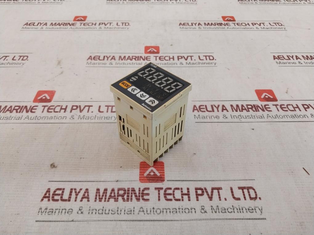 Autonics Tc4S-24R Temperature Controller 100-240Vac 5Va 50/60Hz 20Ma 250Vac 1A1A