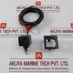 Autonics Psa-v01 Npt 1/8" Digital Pressure Sensor 2 Meter 12-24Vdc -101.3 Kpa