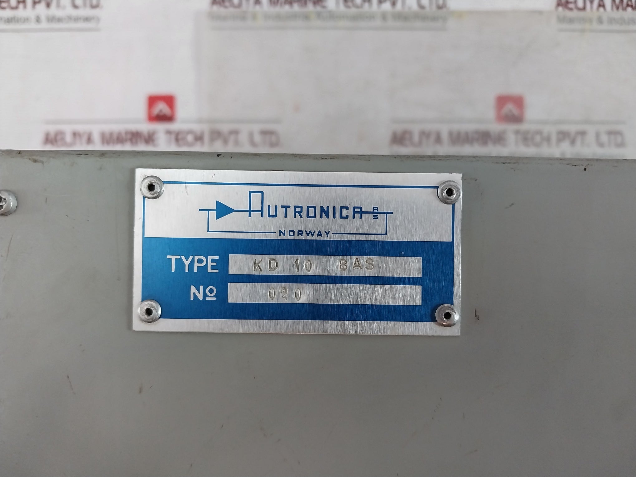 Autronica Kd-10 Basic Central Engine Control Alarm System Kdb-1A 7252-004.0001