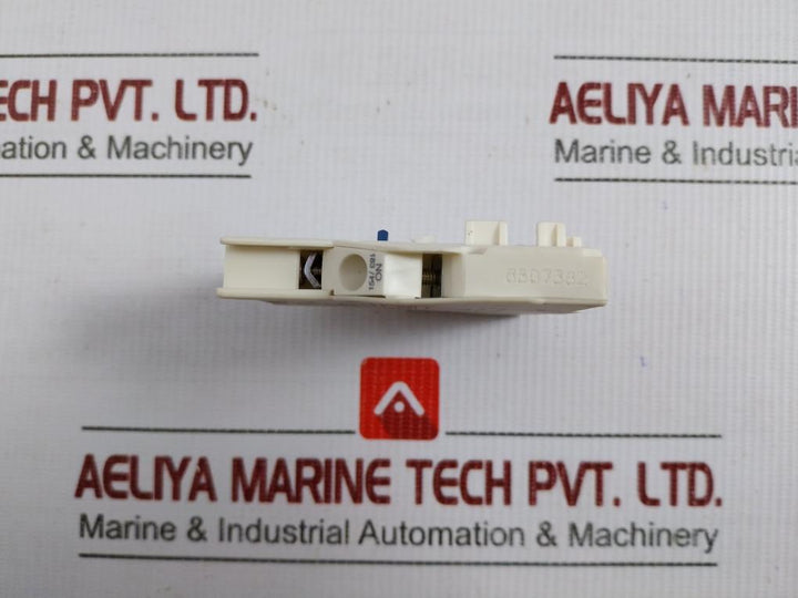 Auxiliary Contact Block 690V 10A Part No Lad8N11 Telemecanique