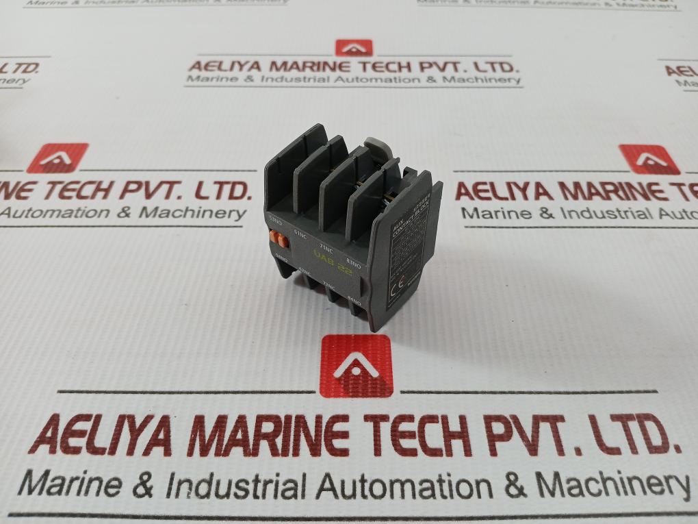 Auxiliary Contact Block 690V/16A Hyundai Uab 22Nr