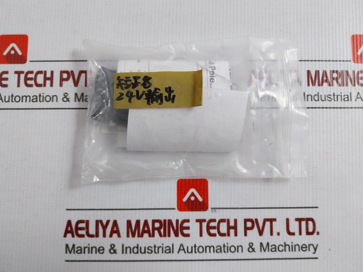 Auxiliary Contact Block 690 Vac 50/60Hz Abb Ca5X-10 E4Ca5X10