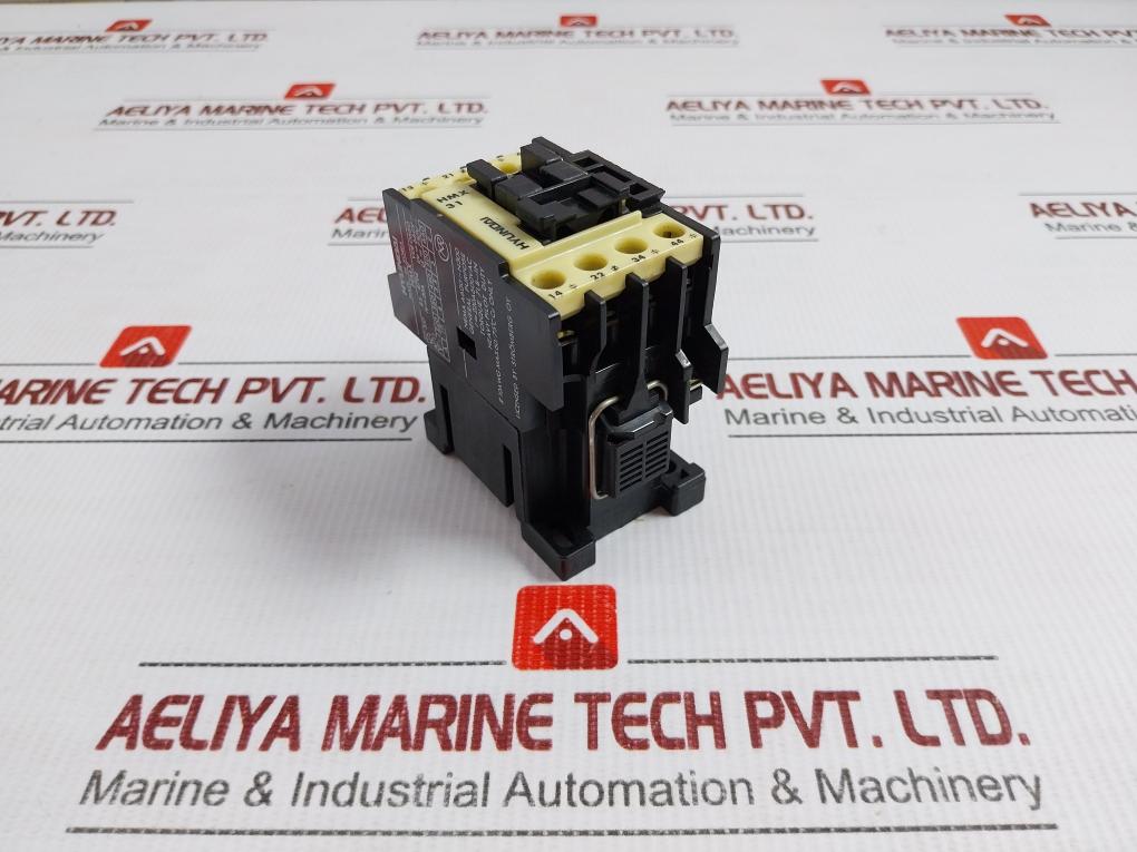 Auxiliary Control Relay 100...110V 60Hz Hyundai Hmx 31