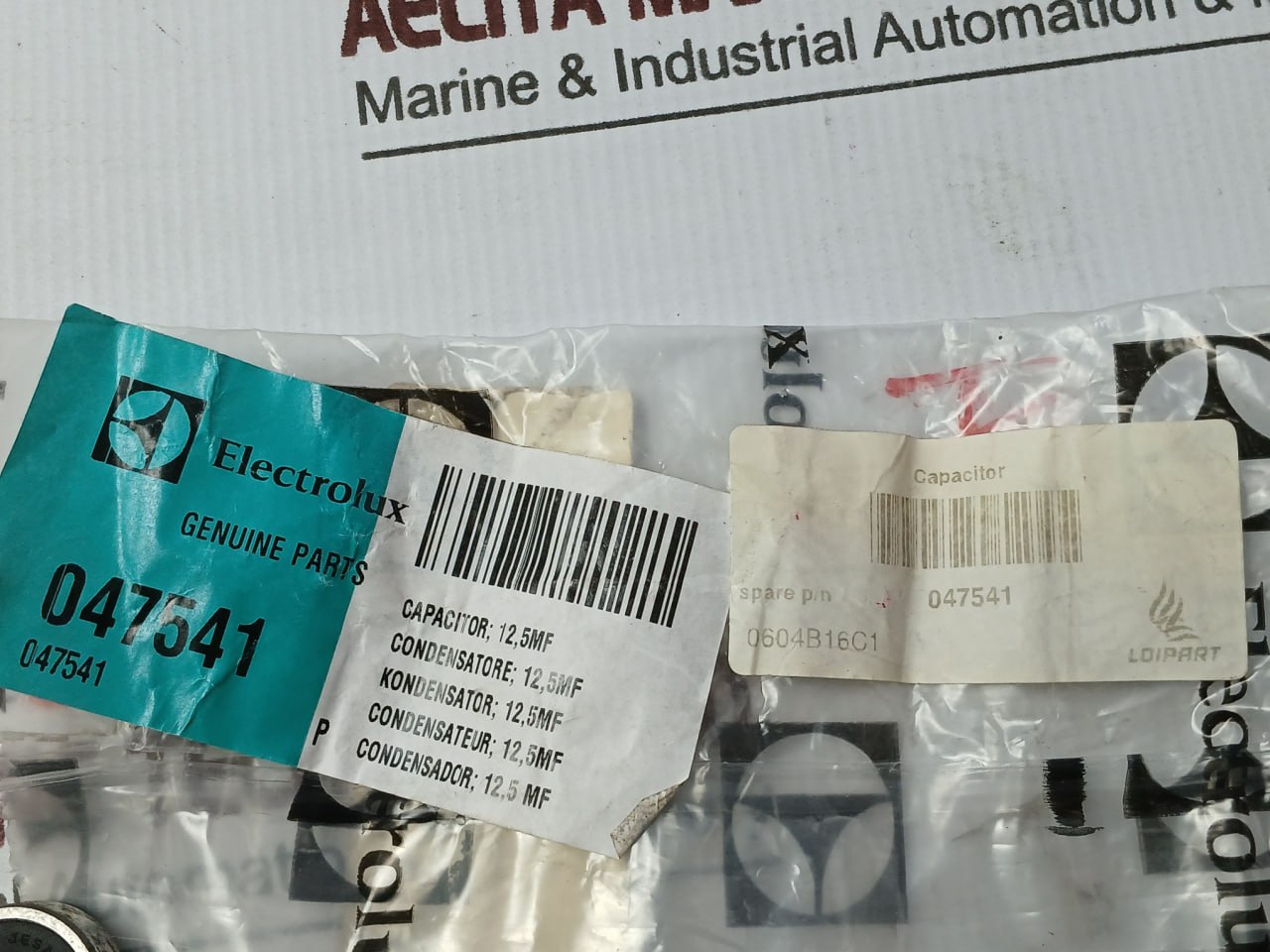 Av Arcotronics C.87.8Bf2 Electrolux Capacitor 450Vac 60Hz