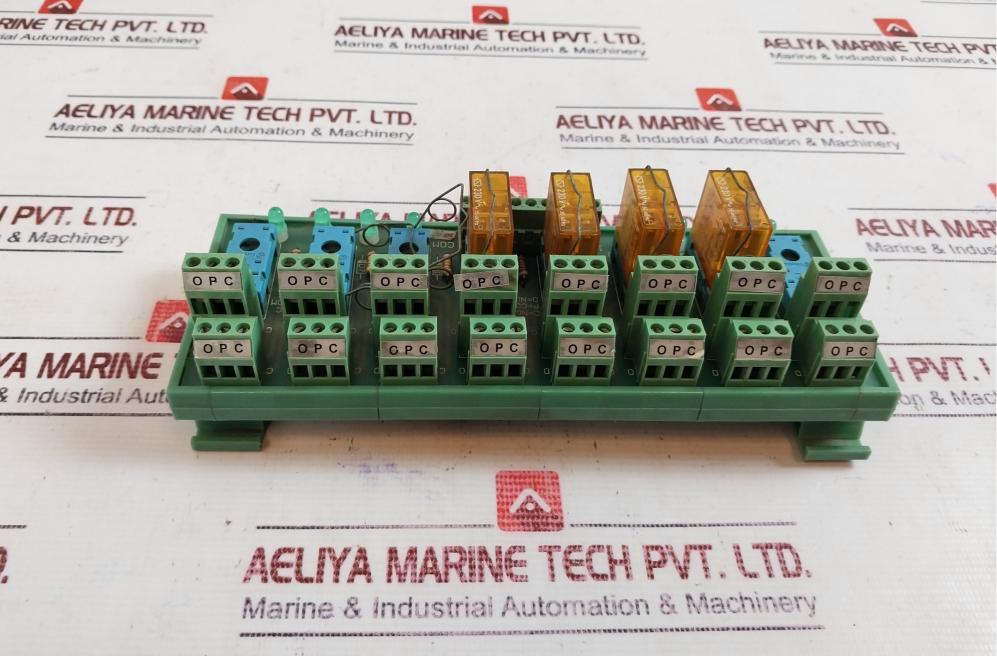 Aventek Av-8Ch-2Co Relay Module