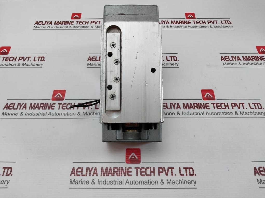 Aventics Pneumatic Directional Control Valve Part No: R431008567