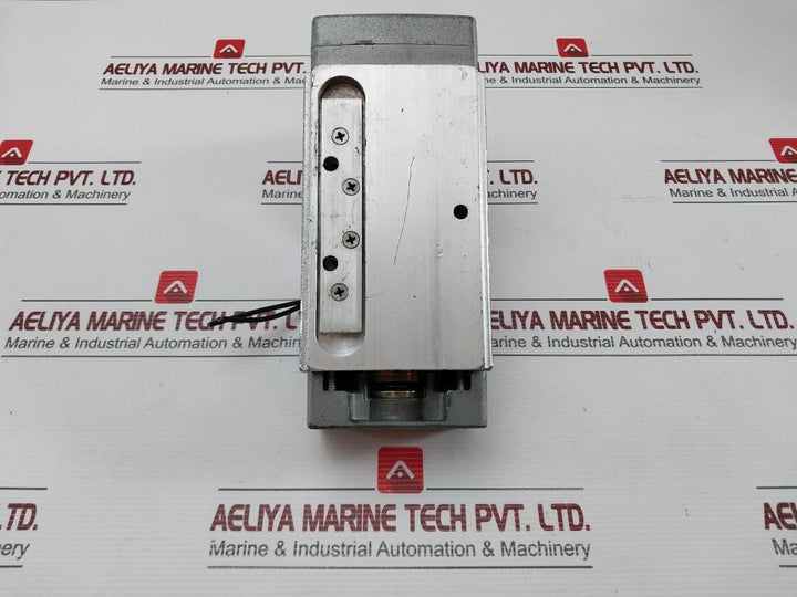 Aventics Pneumatic Directional Control Valve Part No: R431008567