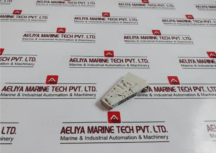 Aventics R422102424 Pneumatic Directional Valve Y454