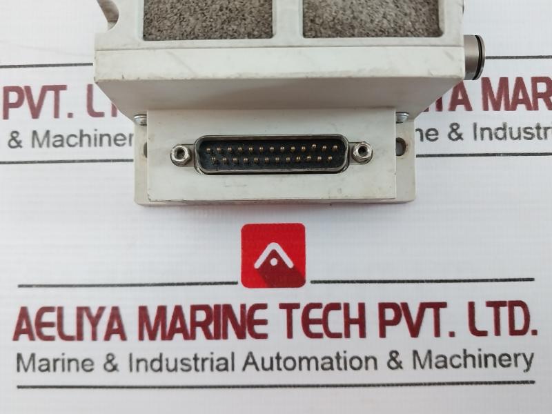 Aventics R480718964 Pneumatic Directional Valve 8 Bar Av03 Ip65 R422102424