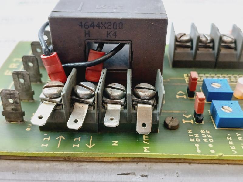 Avk Er1 Voltage Regulator 0/110/220/380/500 V/ac