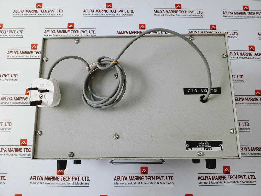 Avo Hf 135 Re Signal Generator 210 Volts