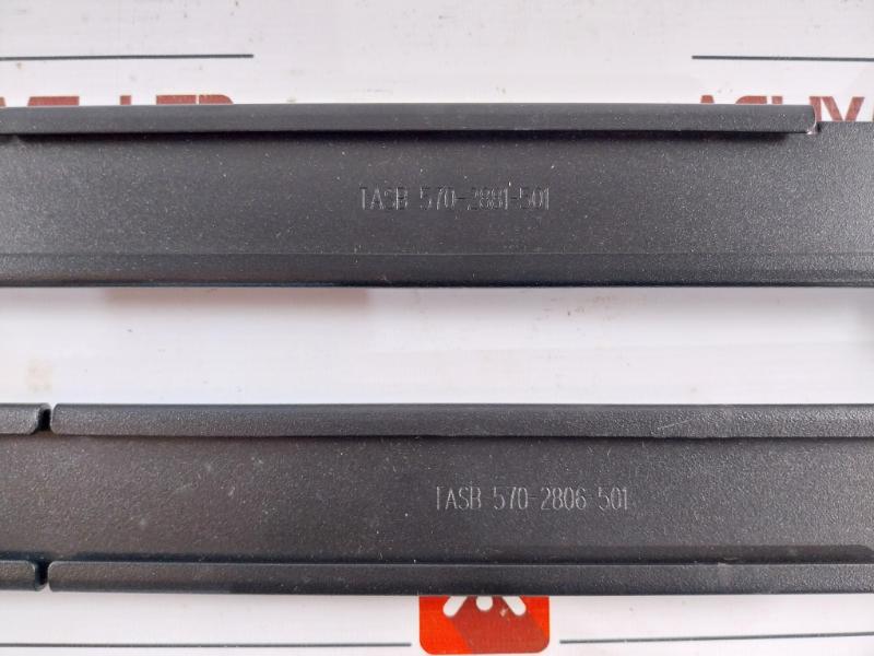 Avocent Mxs5120 Matrix Switch Adb0036 00E086253Ec7 100-240V 5A 50/60Hz