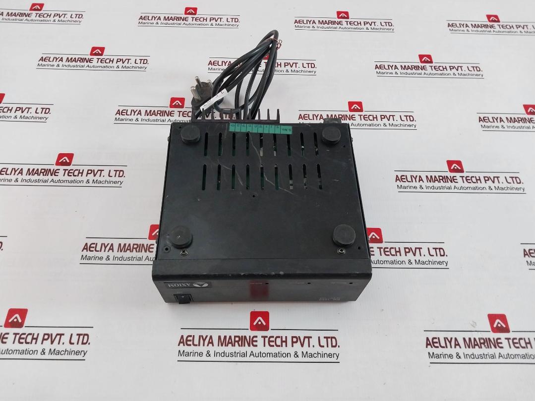 Axiom Bm 100B Power Supply Unit 13.5V-10A 1.5 Meter