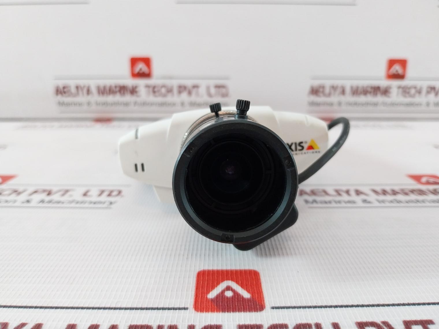 Axis Communications Axis 211W Network Camera 0270-001-03 Ps-k 7-20Vdc 44-57Vdc