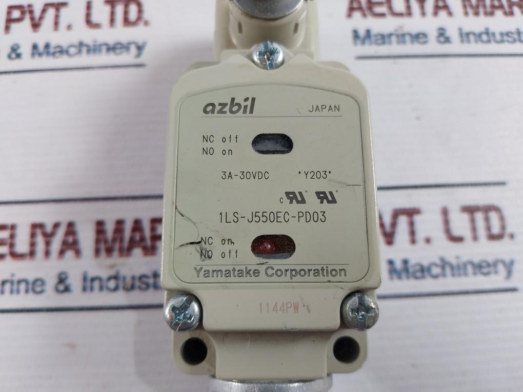 Azbil 1LS-J550EC-PD03 Limit Switch 3A 30VDC