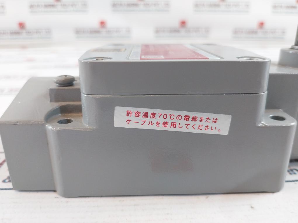 Azbil 1Lx7003-r Explosion Proof Switch 1736Pf