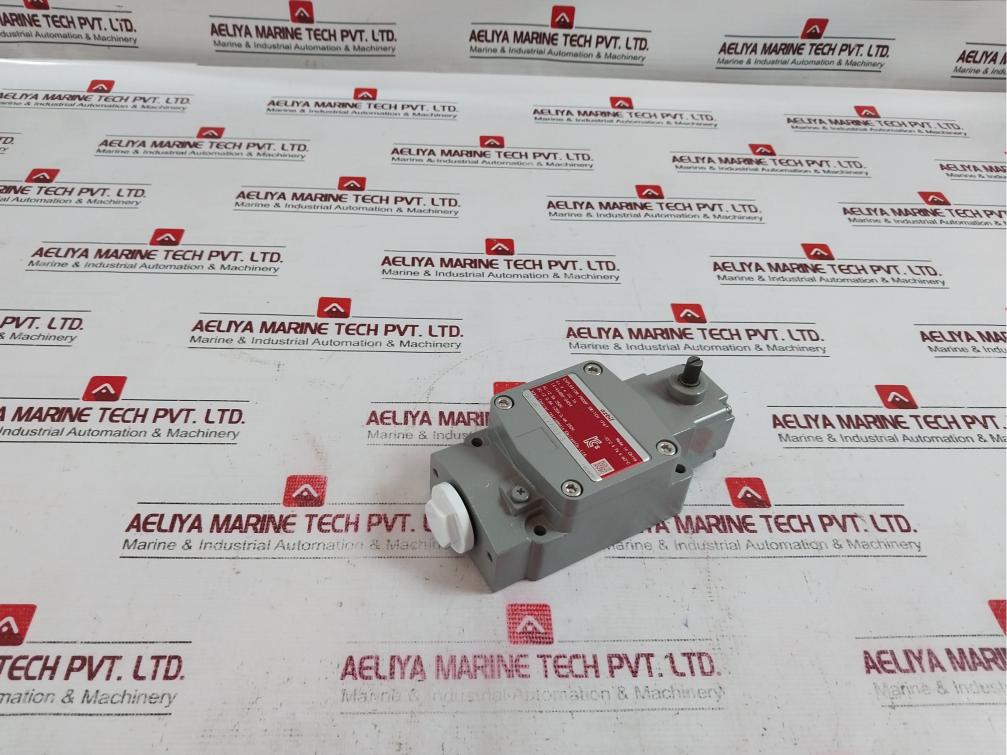 Azbil 1lx7003-s Lx7000 Series Vertical Explosion-proof Limit Switch