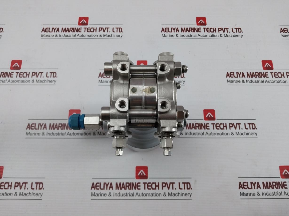Azbil Advanced Differential Pressure Transmitter At9000 140 Kg/Cm2