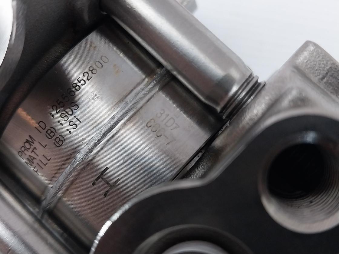 Azbil Advanced Differential Pressure Transmitter At9000 140 Kg/Cm2