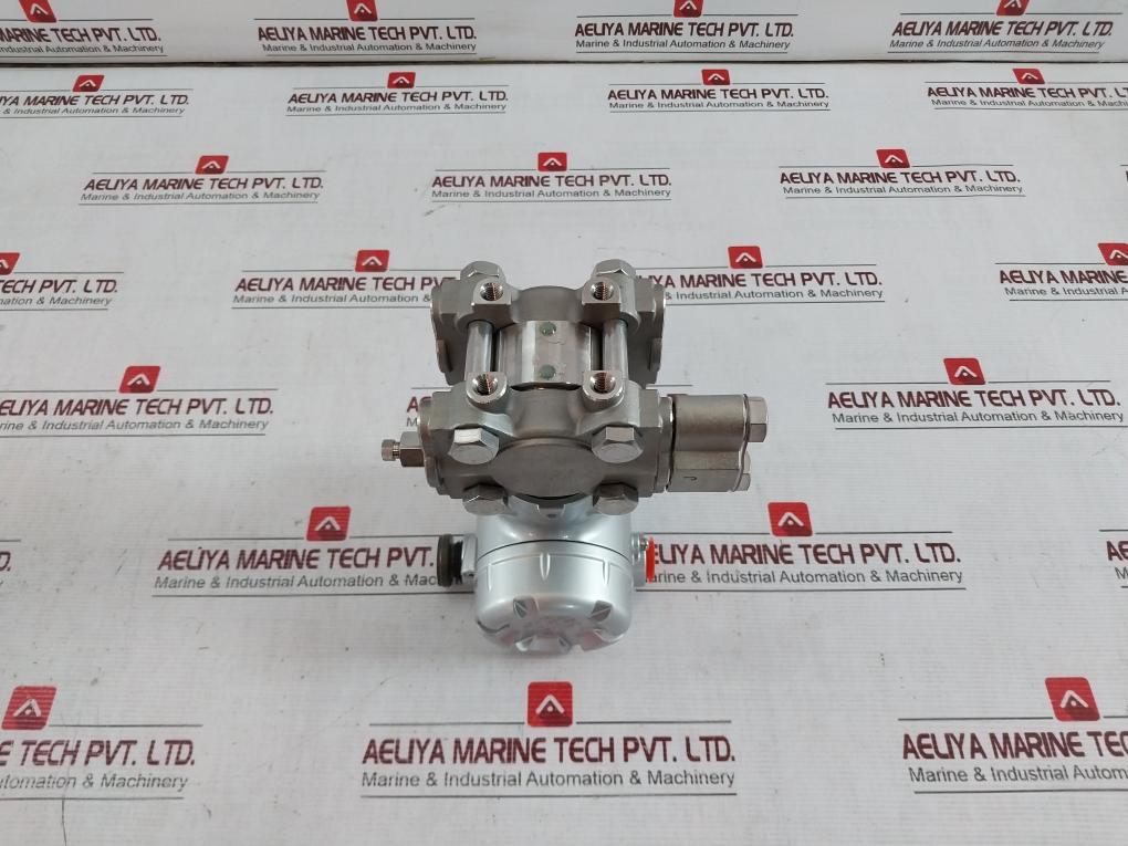 Azbil At9000 Differential Advanced Pressure Transmitter 10 Mpa 4 To 20Madc 30365