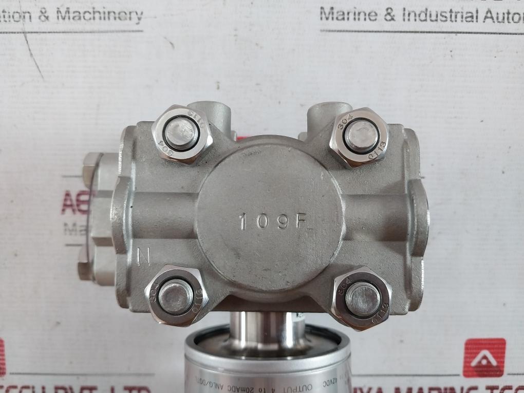 Azbil At9000 Differential Advanced Pressure Transmitter 10 Mpa 4 To 20Madc 30365