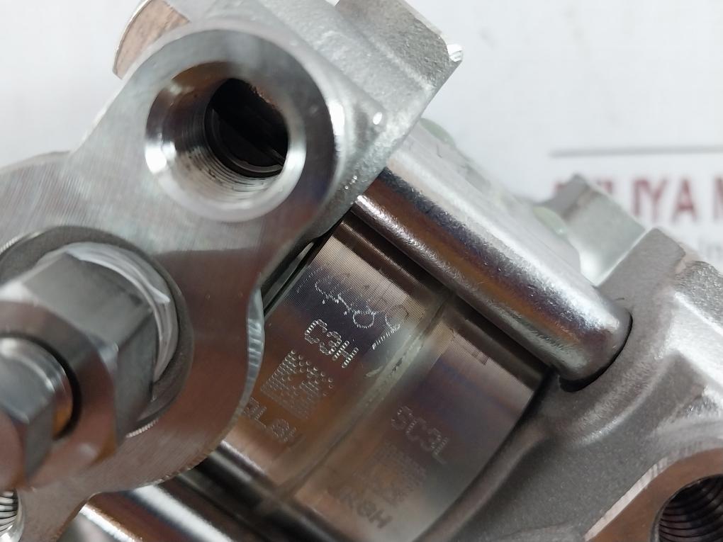 Azbil At9000 Differential Advanced Pressure Transmitter 12.5 To 42Vdc 10 Mpa