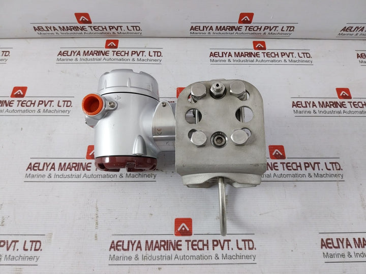 Azbil At9000 Differential Advanced Pressure Transmitter 3.5 Mpa 0 To 6 Bar 0.5Mh